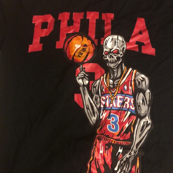 Warren Lotas Philly Iverson Tee size XL